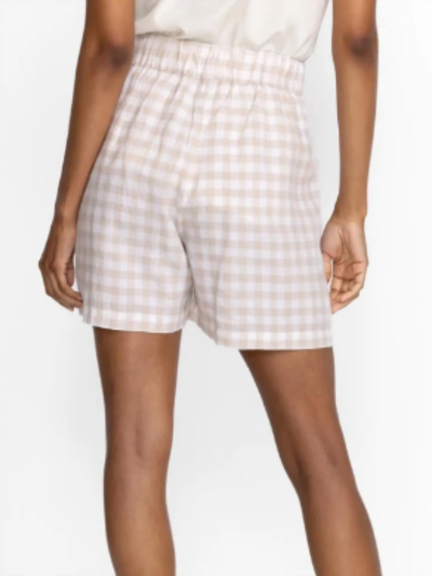 Adele Trapunto Belted Short In Plaid