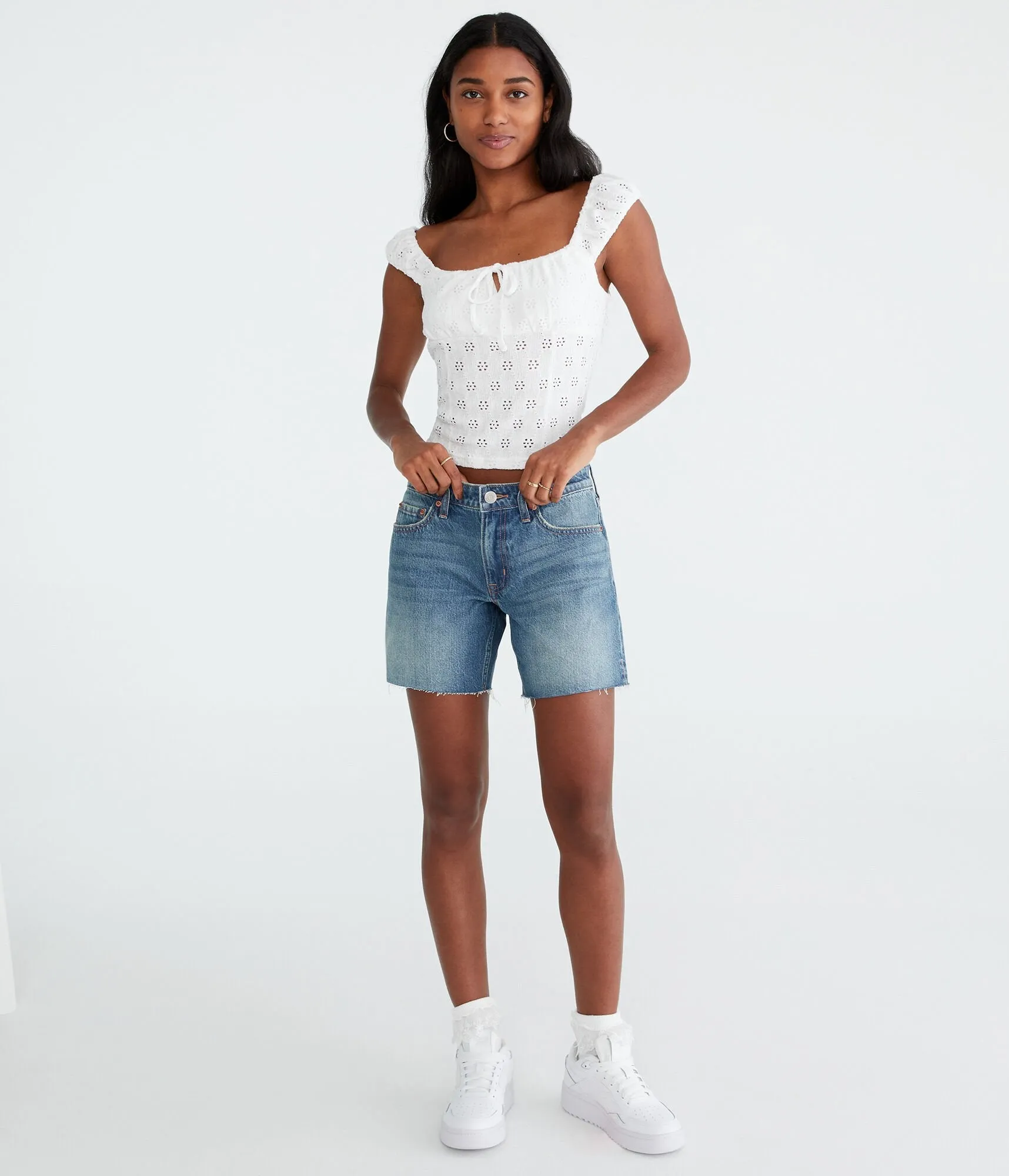 Aeropostale Low-Rise Baggy Denim Shorts 6"