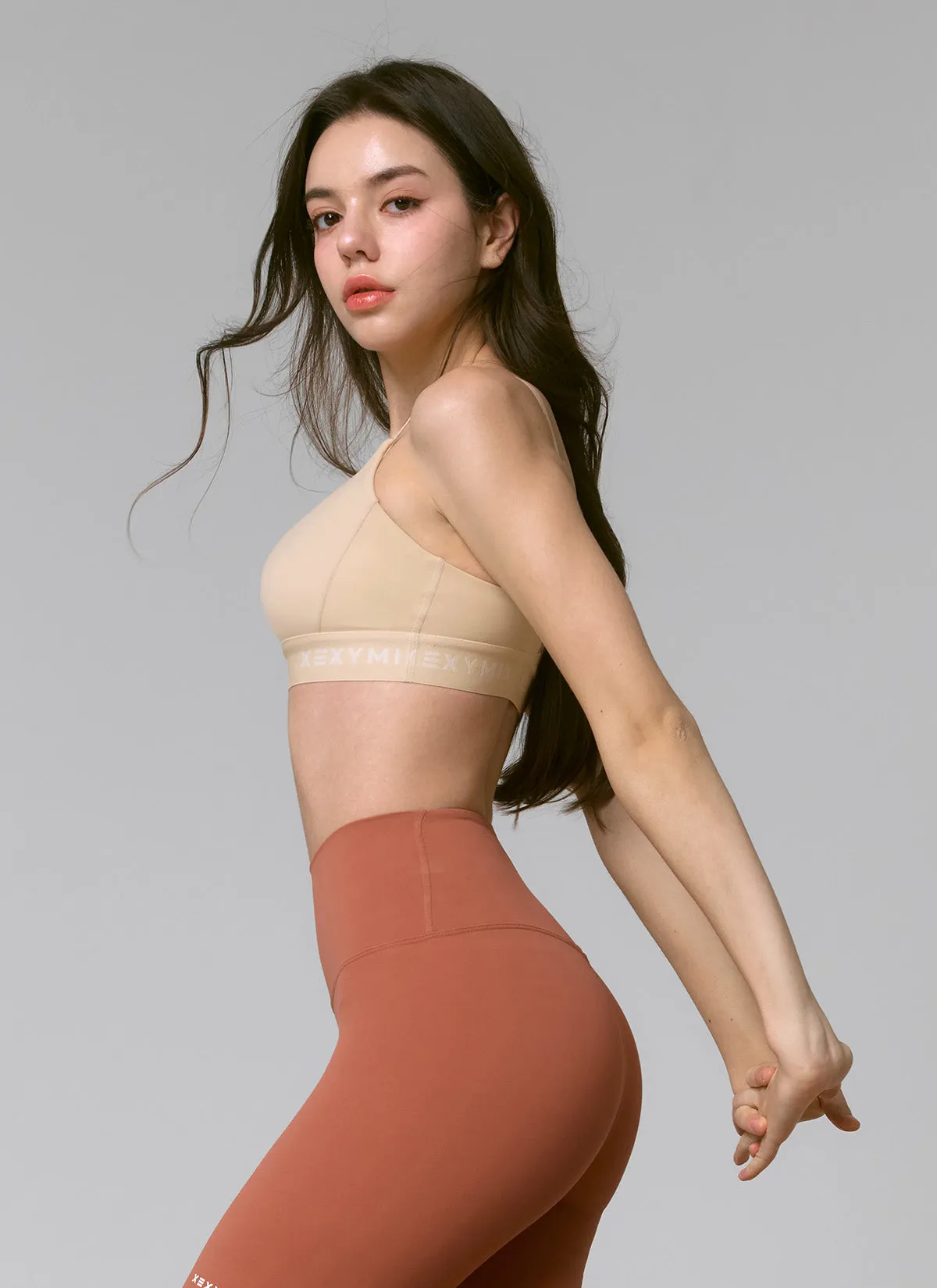 Black Label Signature Power Rise Logo Band Bra Top