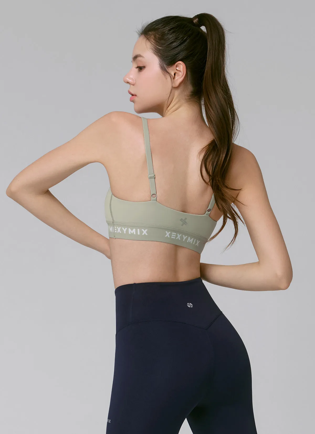 Black Label Signature Power Rise Logo Band Bra Top