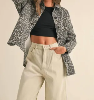 Buena Vista Shacket In Leopard Grey