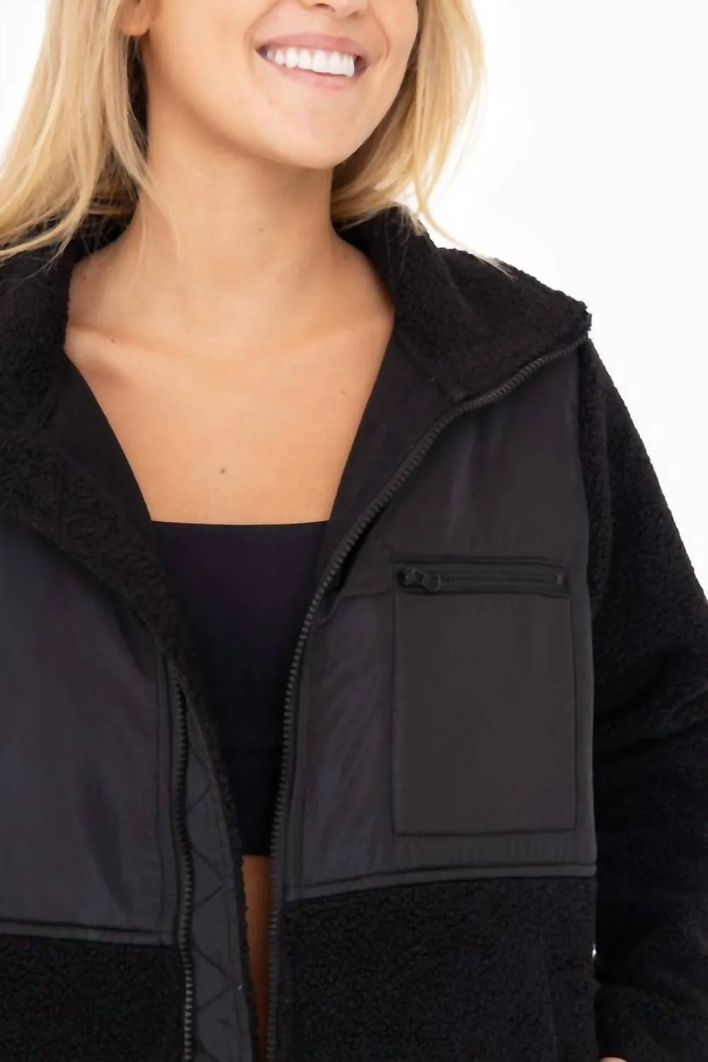 Chrissy Sherpa Jacket In Black