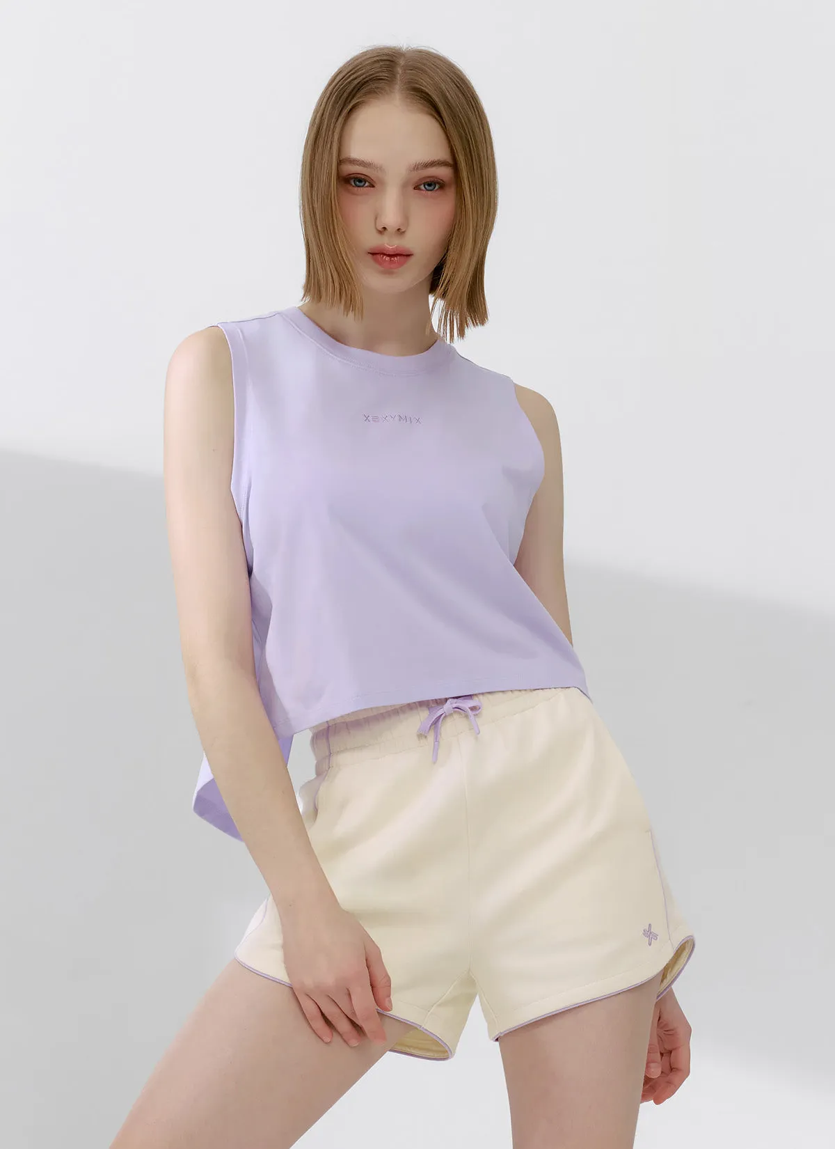 Color Block Piping Curve Shorts