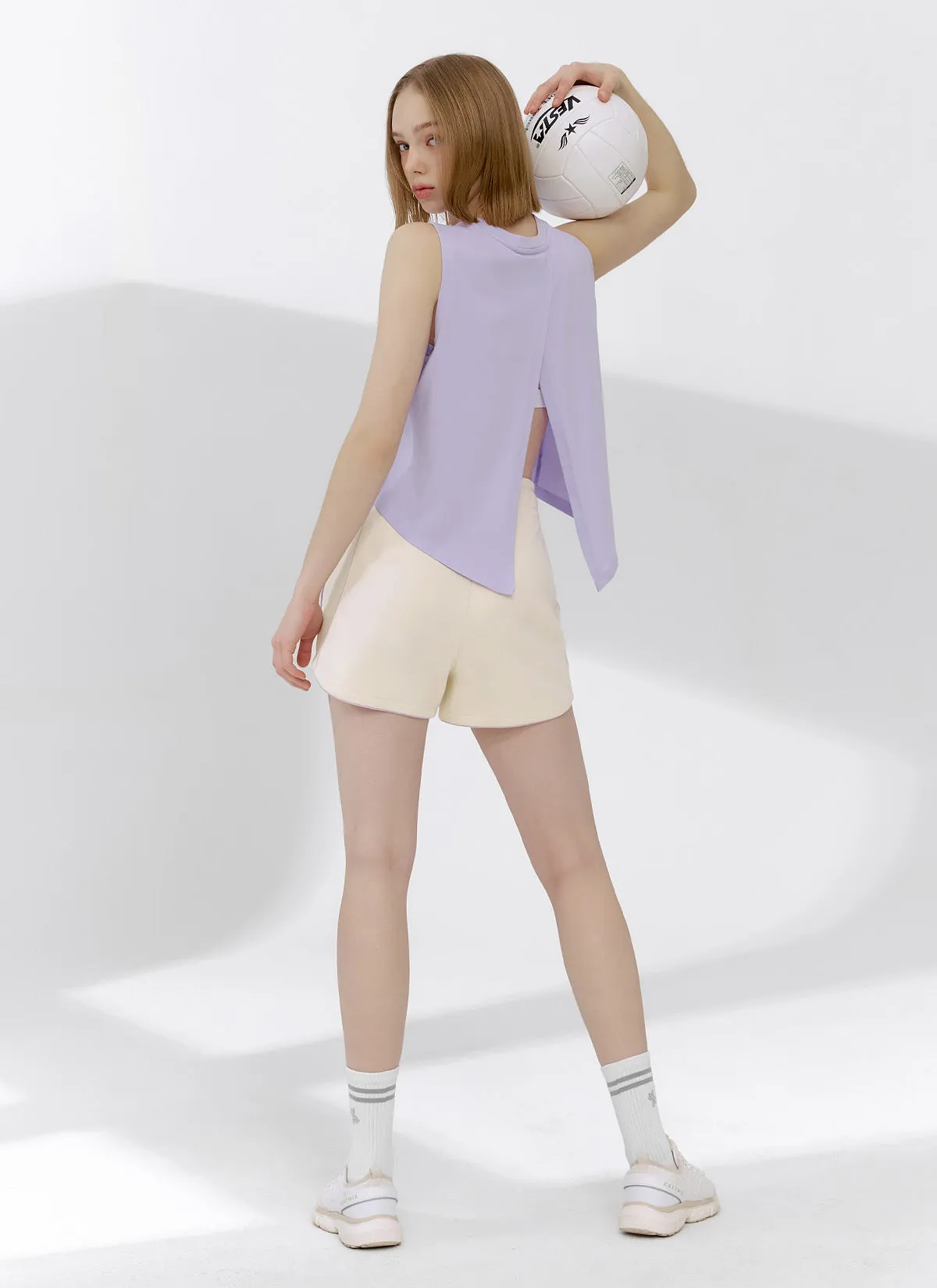 Color Block Piping Curve Shorts