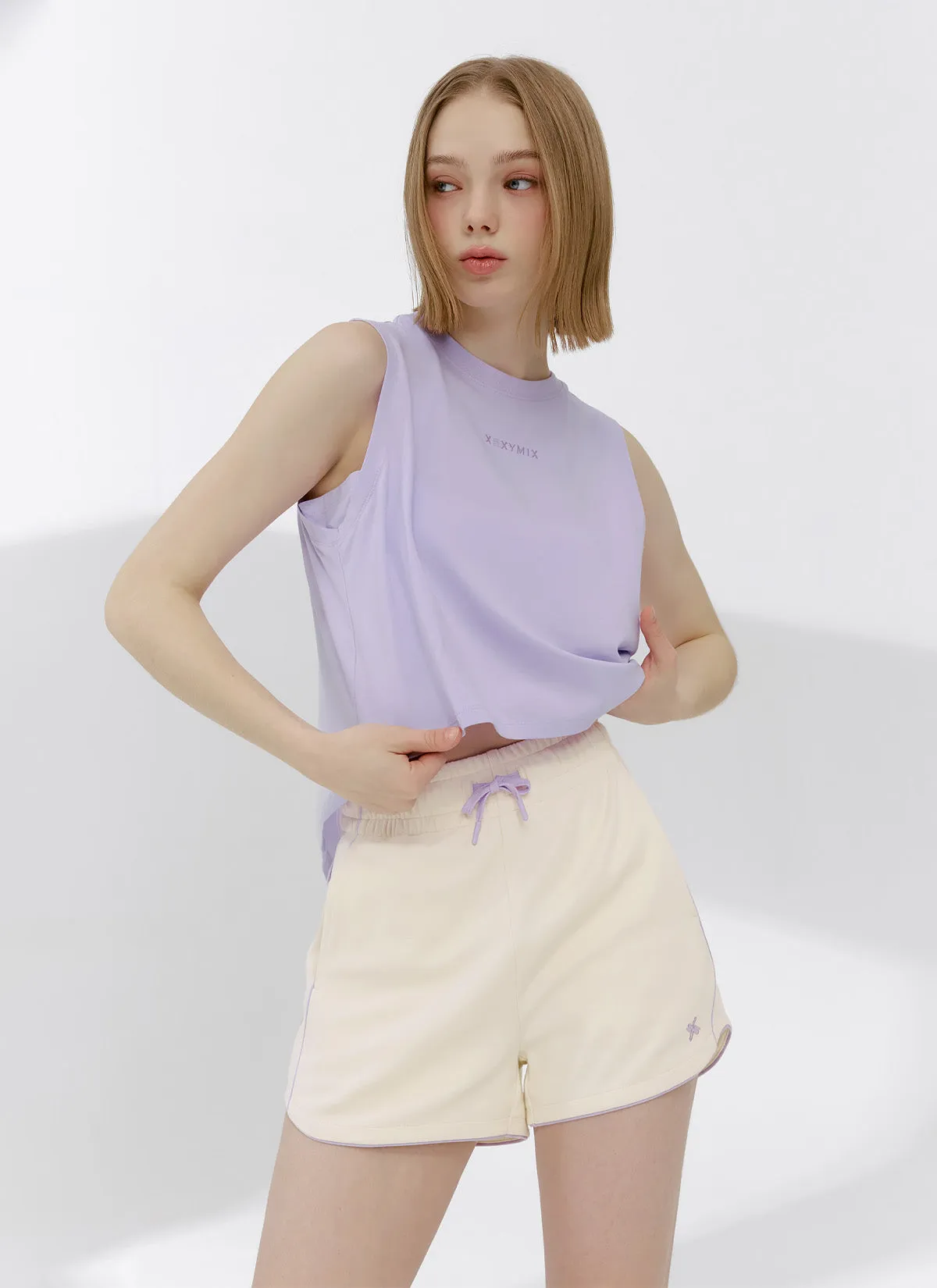 Color Block Piping Curve Shorts