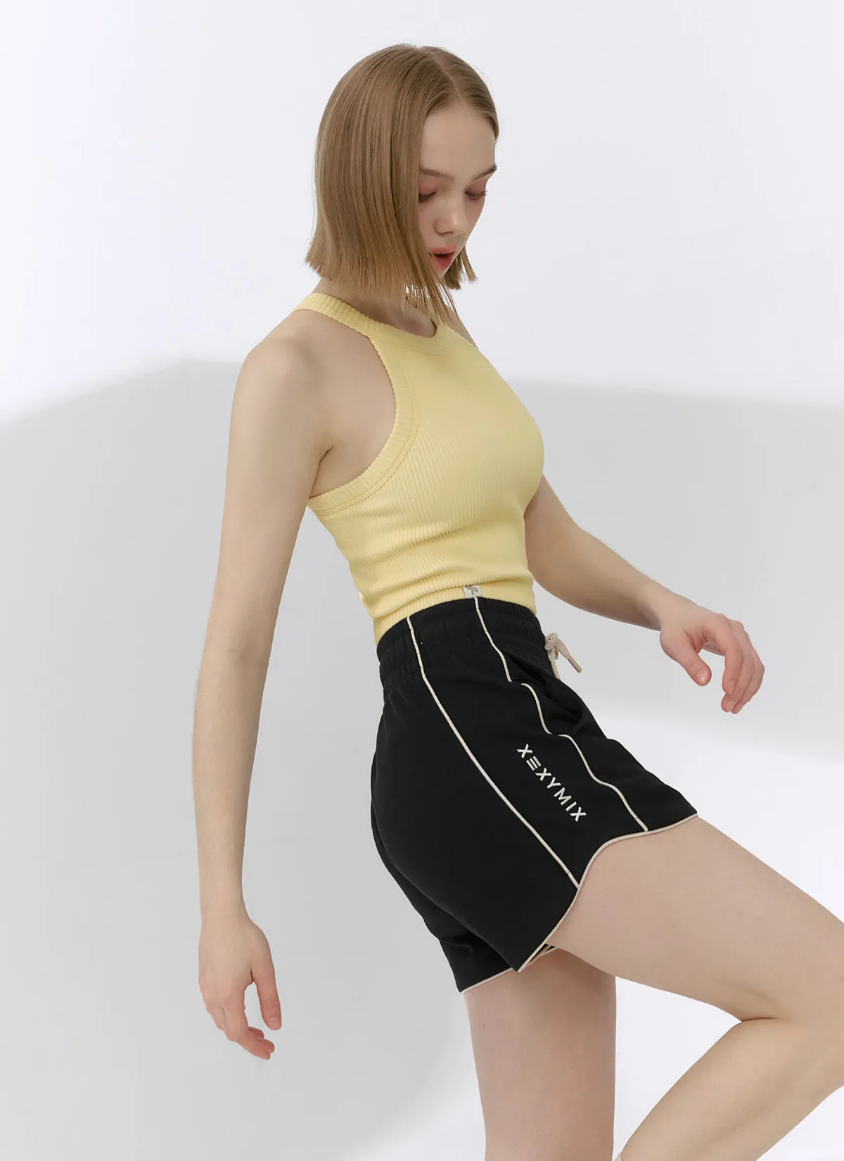 Color Block Piping Curve Shorts