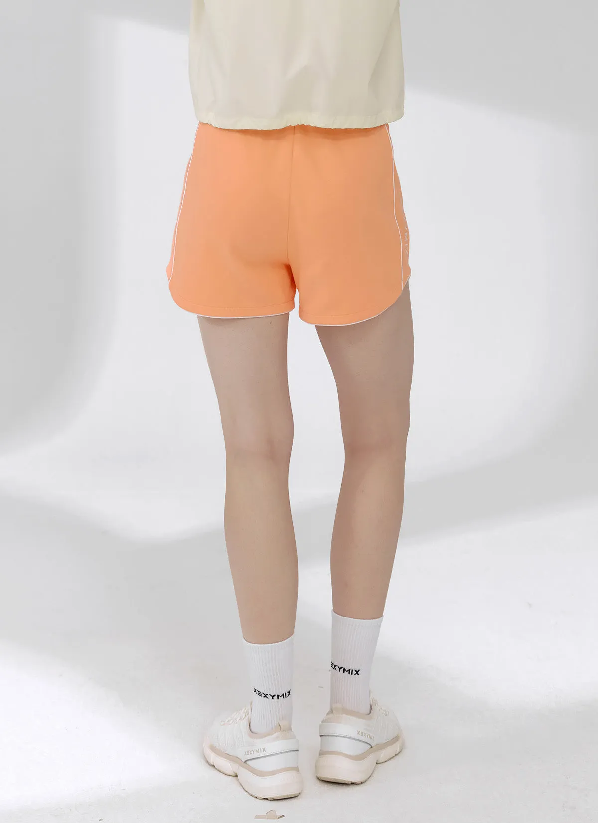 Color Block Piping Curve Shorts