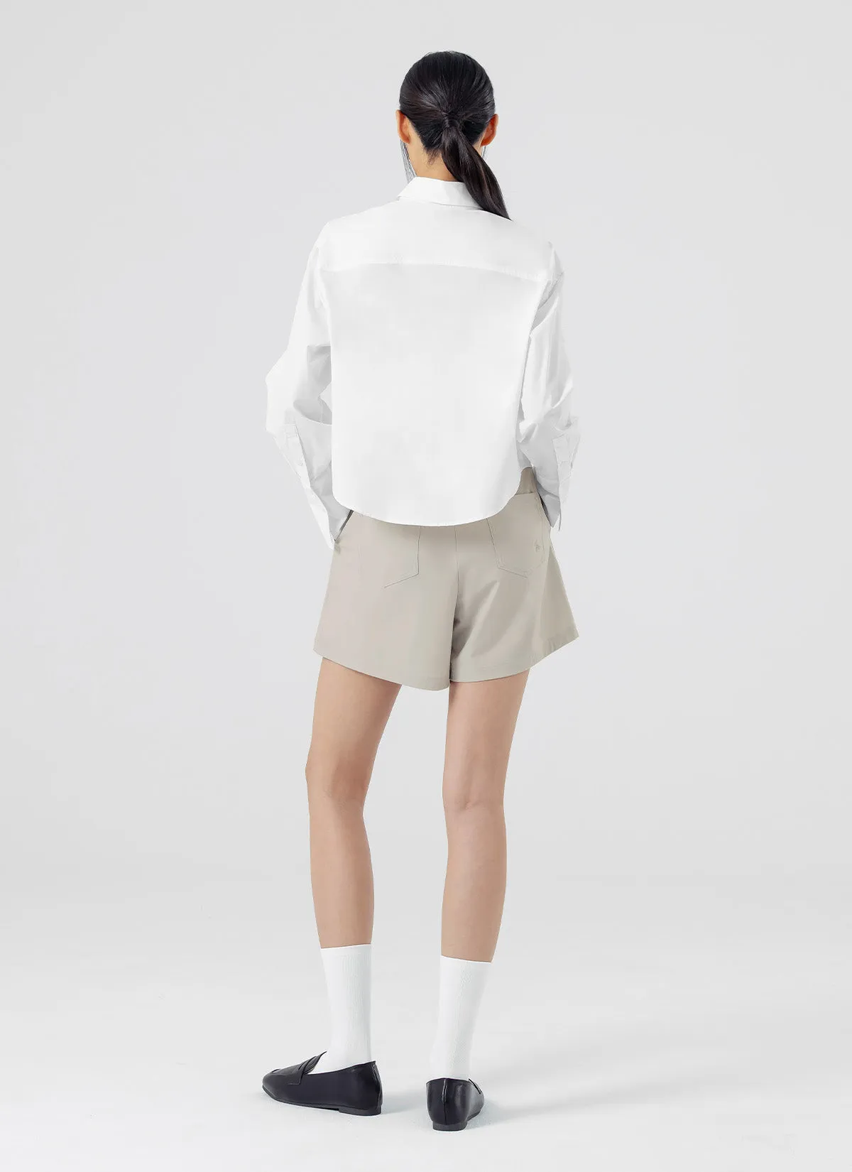 Comfort Office One Tuck Shorts