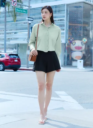 Comfort Office One Tuck Shorts