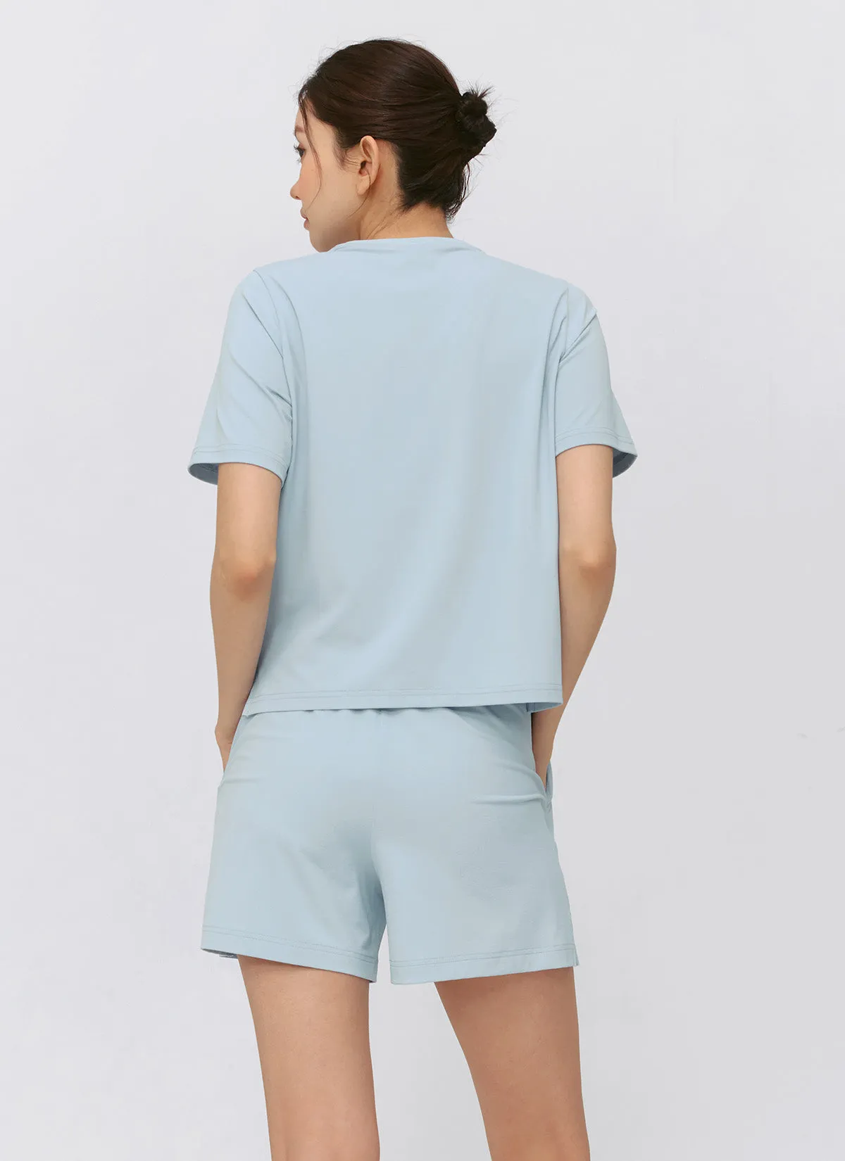 Daily Feather Life Basic Shorts