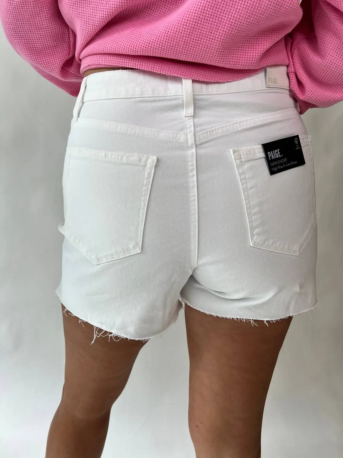 Dani Short Crisp In White