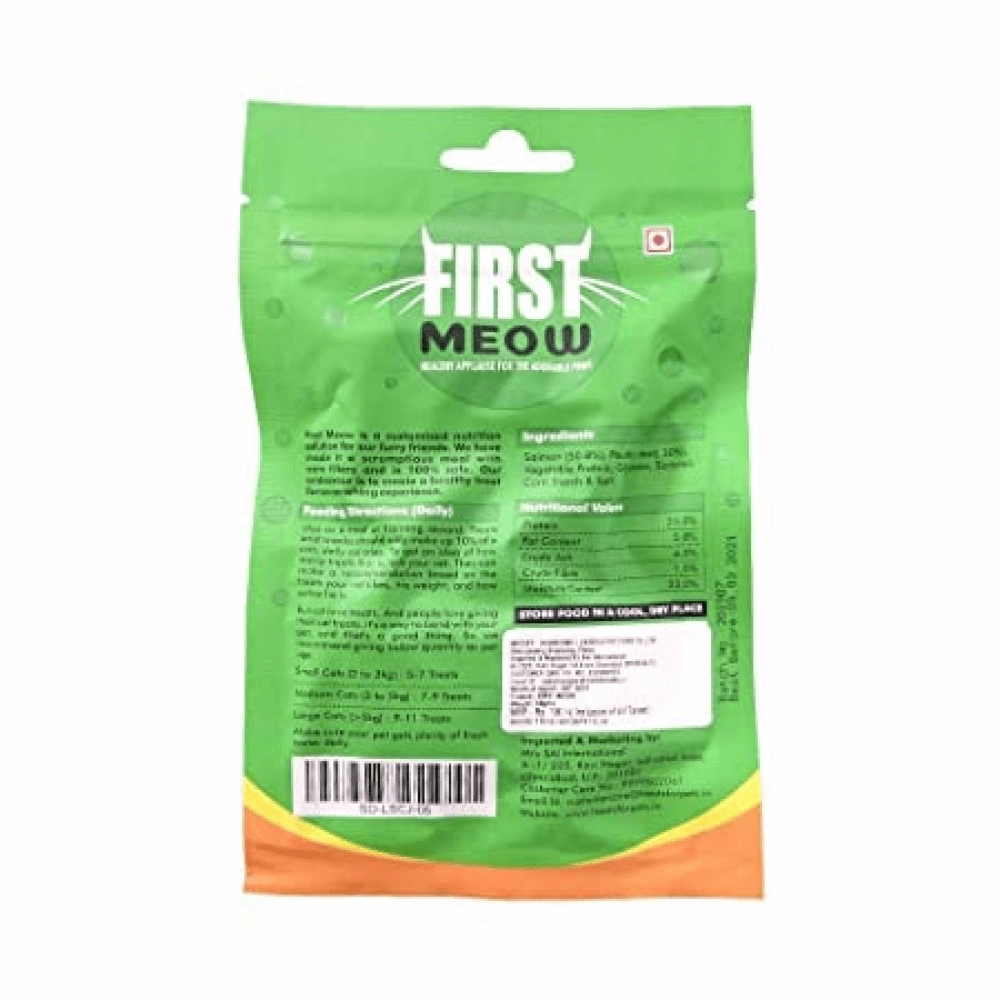 First Meow Soft Chicken Strip and Salmon Dice Cat Treat Combo
