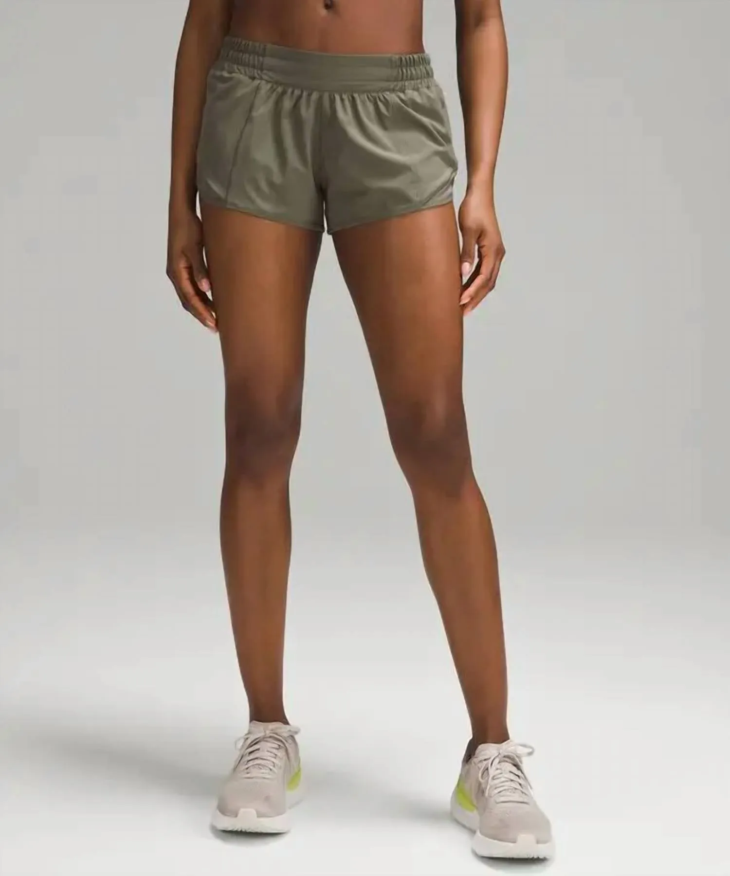 Hotty Hot High Rise Short In Army Green