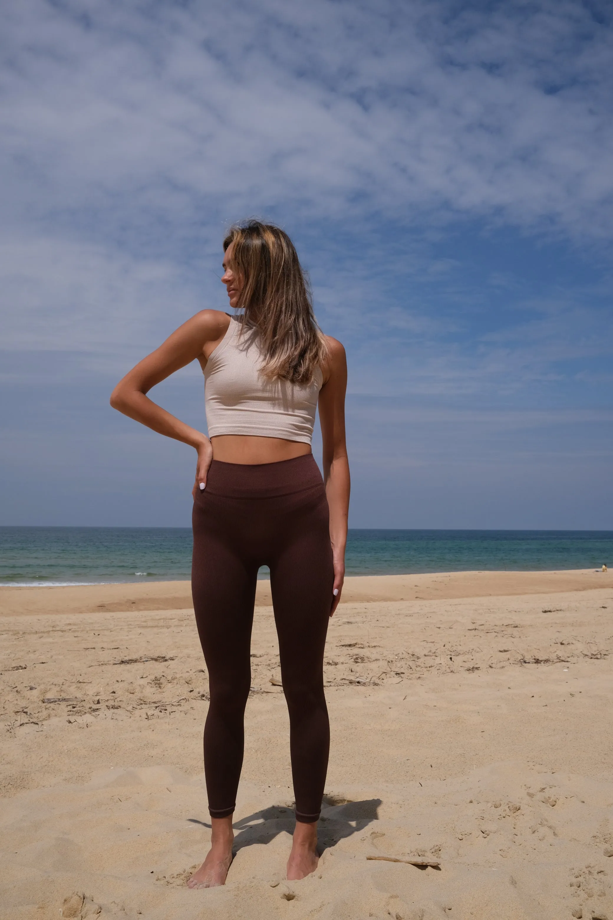 LUMINOUS Ribbed Vest | Taupe