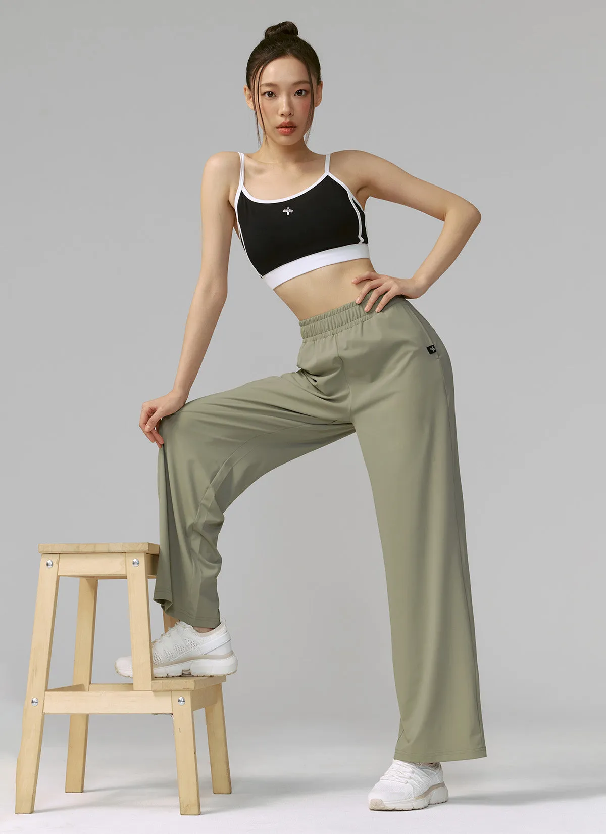 Medium Feather Cooling Wide Pants (New Colors)