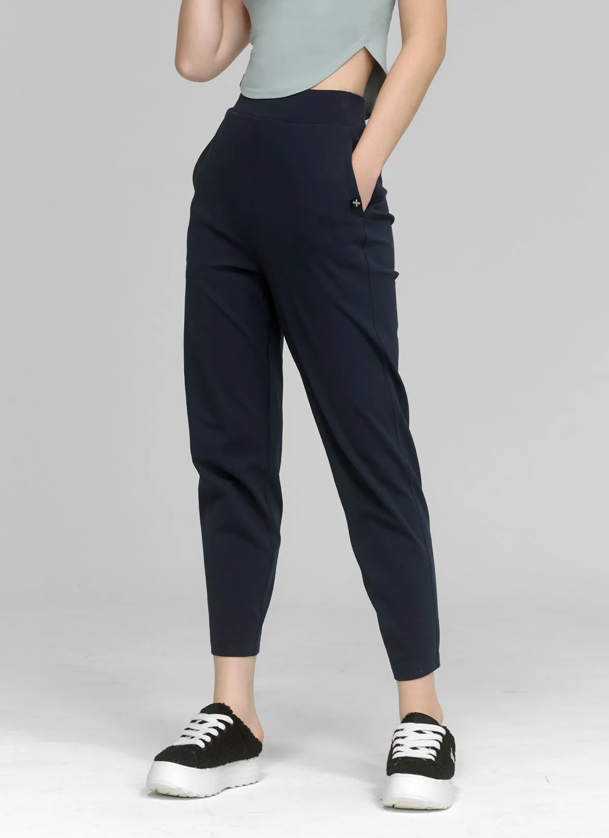 Peach Cotton-like Slim Pants