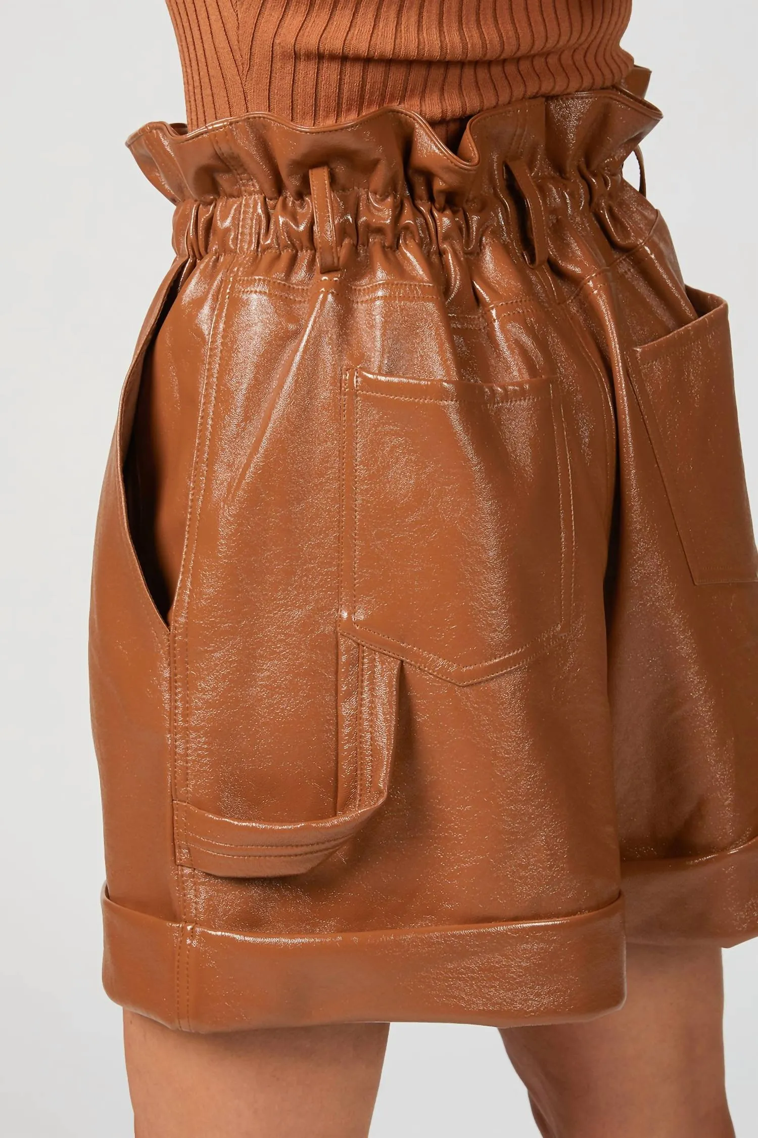 Pearl Short In Brown