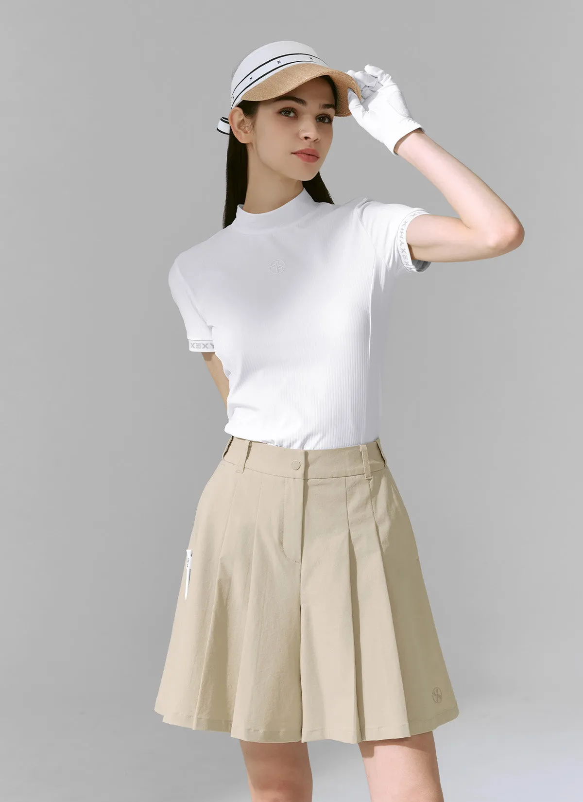 Pleated Bermuda Shorts