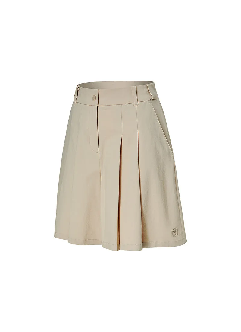 Pleated Bermuda Shorts