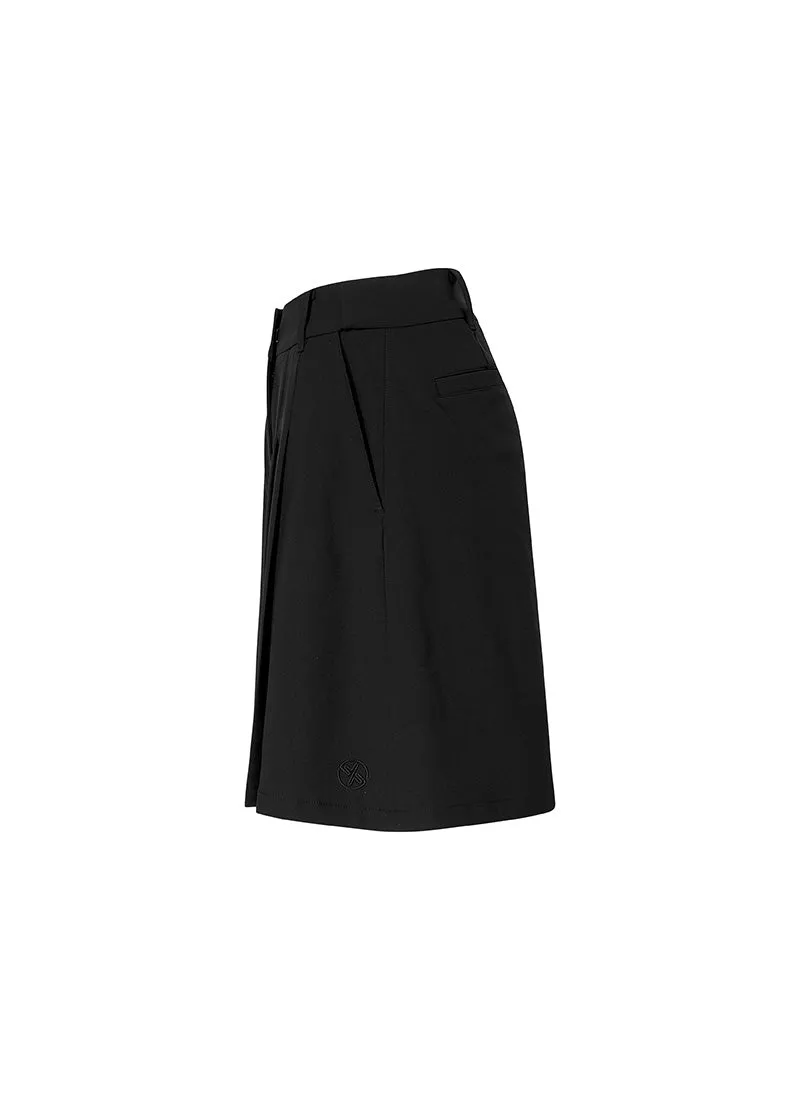 Pleated Bermuda Shorts