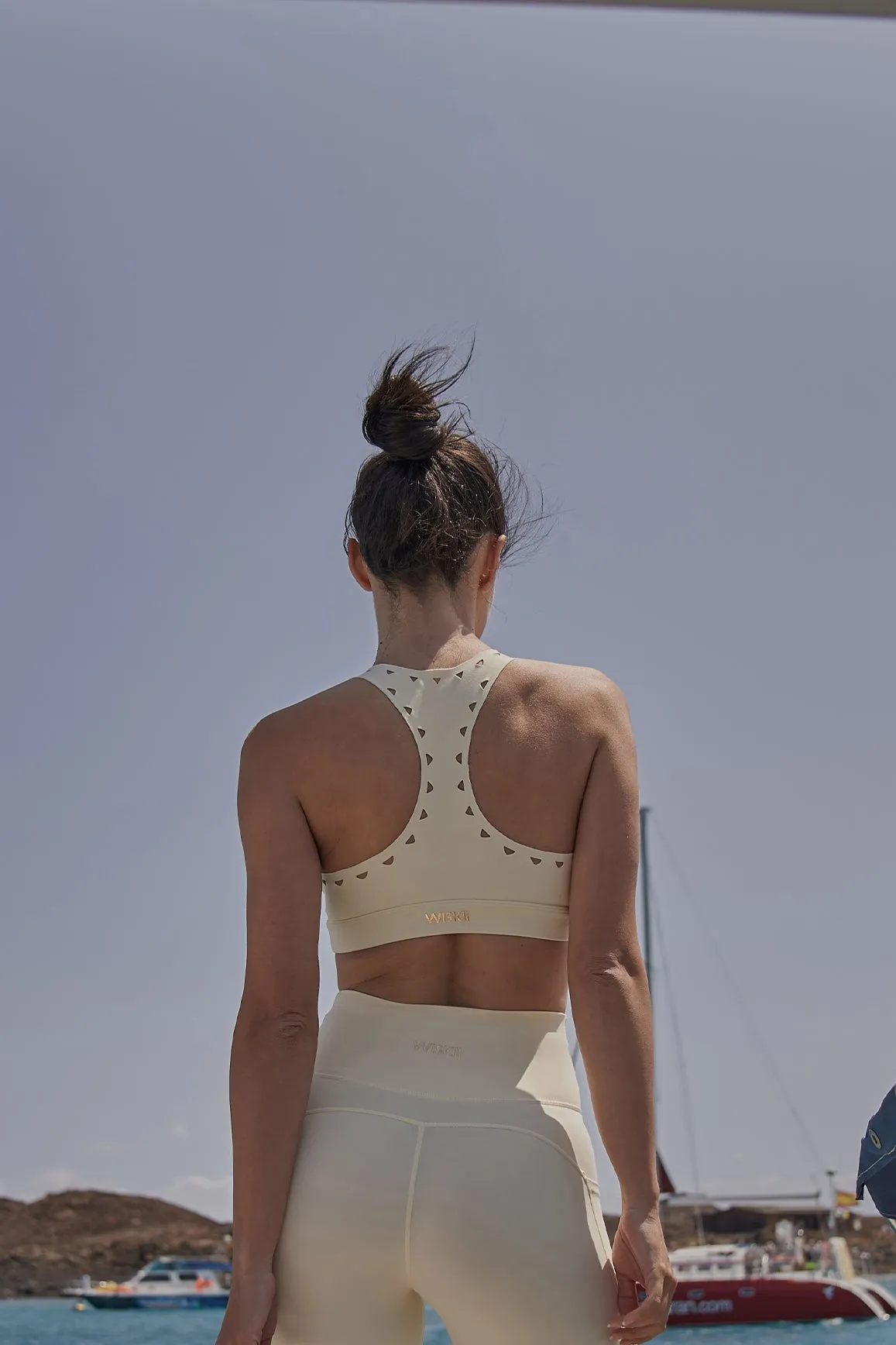 Racerback Laser Cut Sports Multiple Drinks at Once Club High-impact encapsulation sports bra,Seamless racerback workout bra,Breathable cross-strap sports bra,Plus-size high-support sports bra,Running bra with bounce control Unisex
