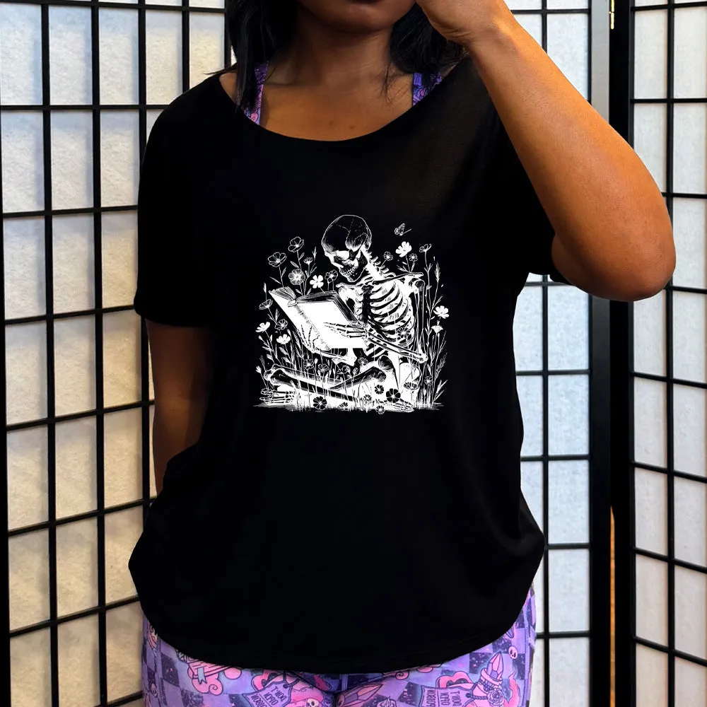 Skeleton Reading | Slouchy Tee
