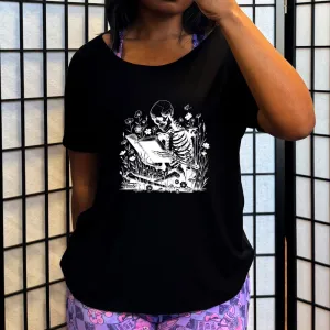Skeleton Reading | Slouchy Tee
