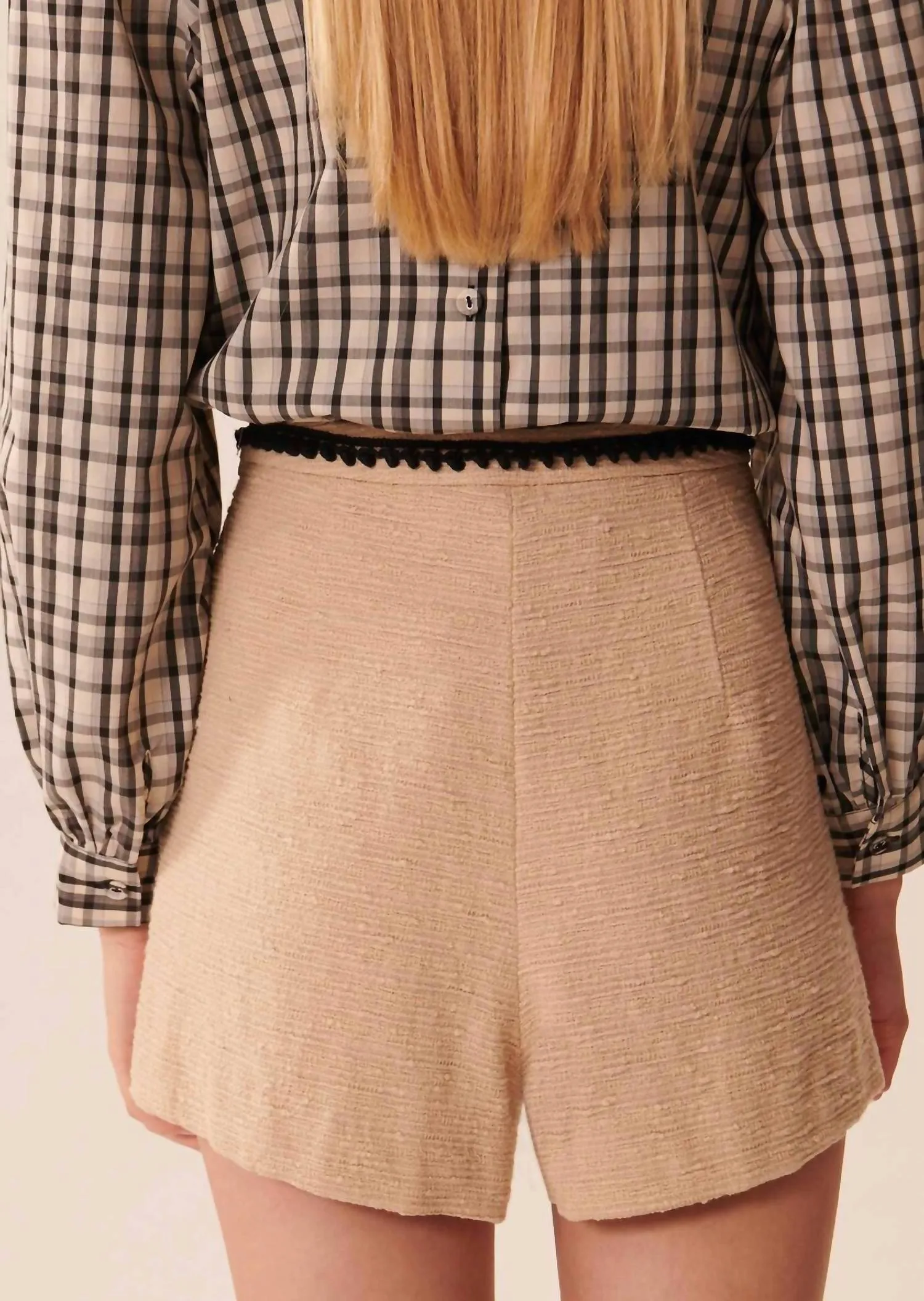 Solea Shorts In Natural
