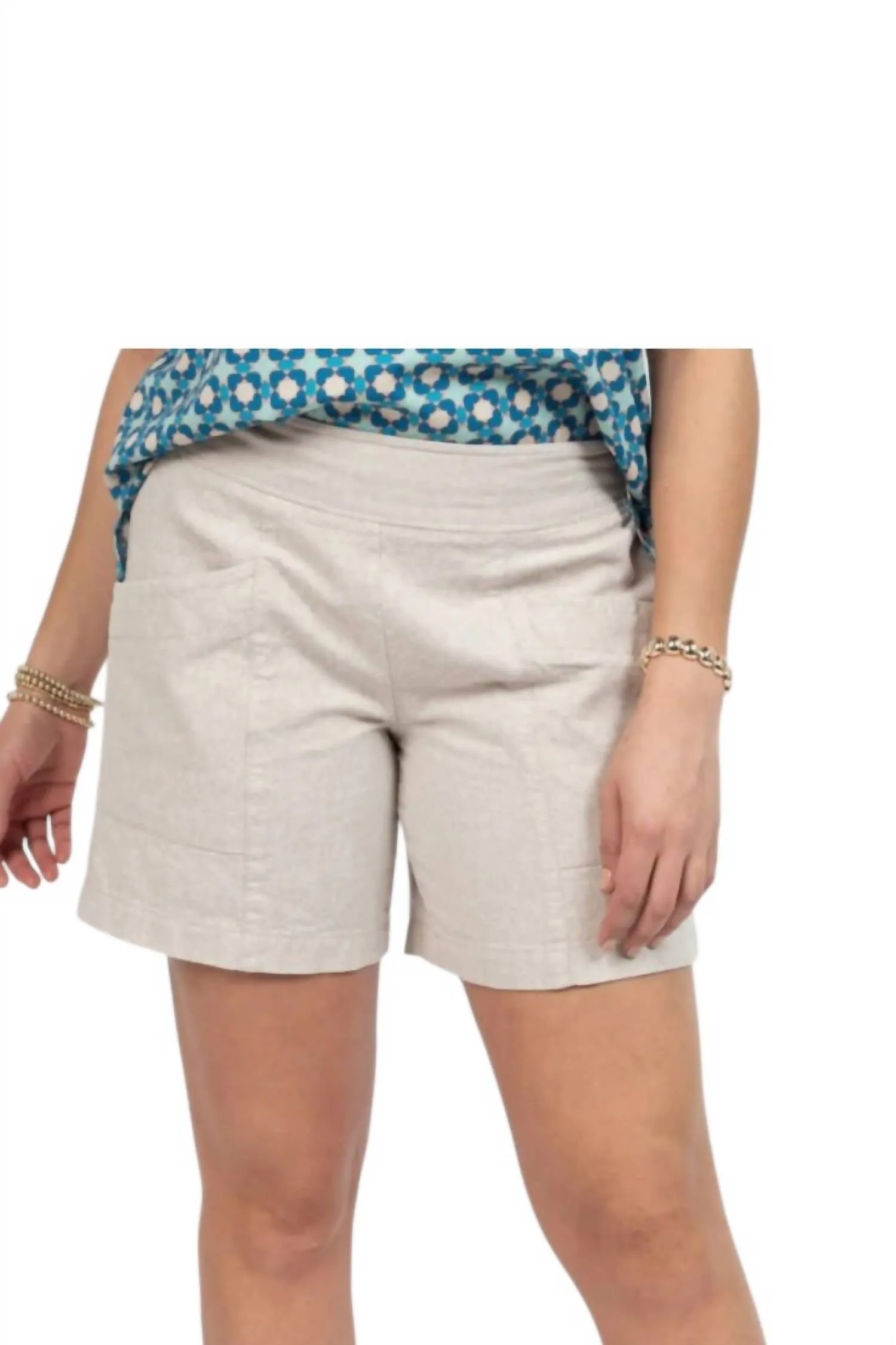 Women's Slouch Pocket Short In Natural