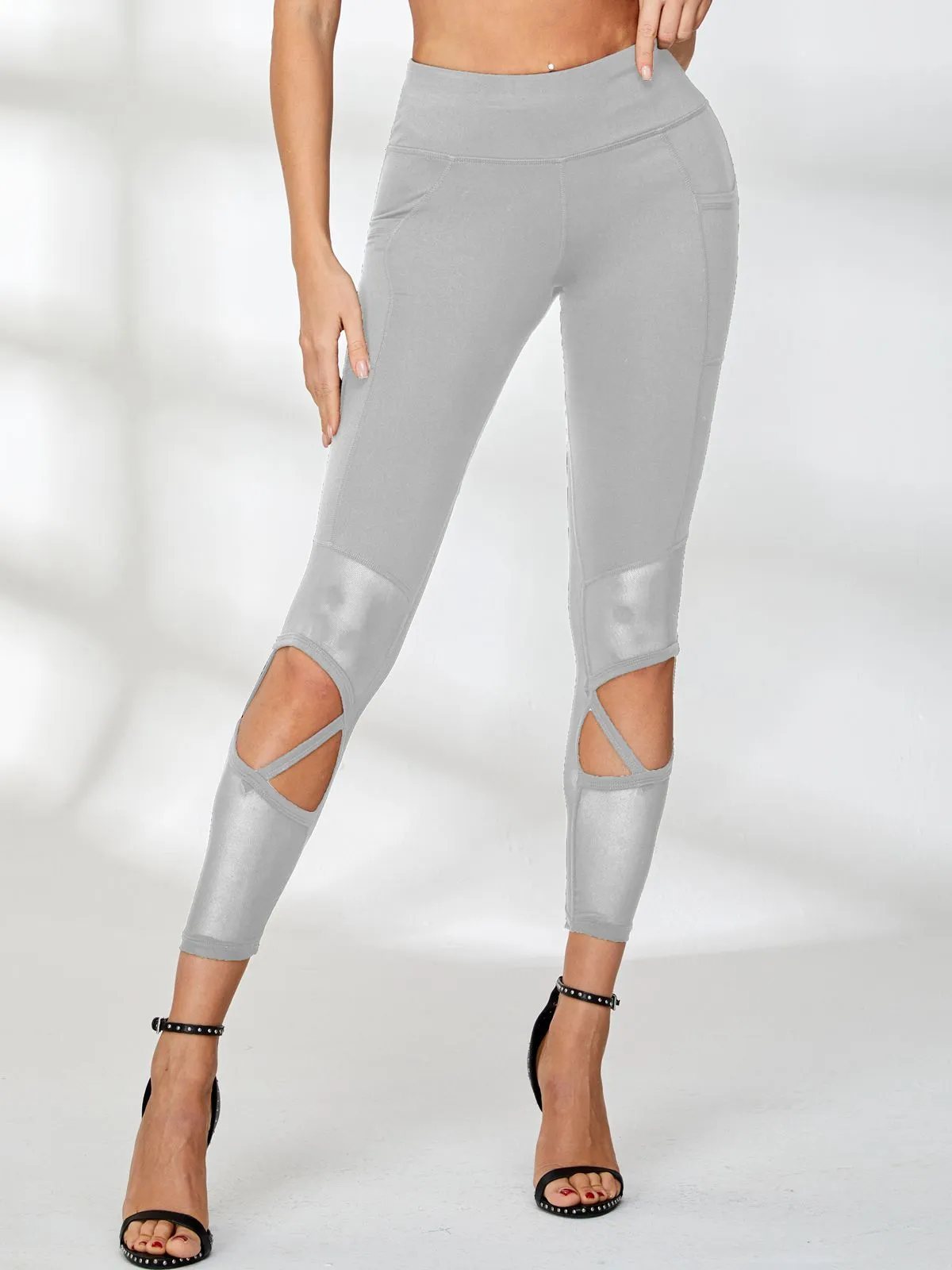 ZASUWA Female Cutout Mesh Cropped Leggings