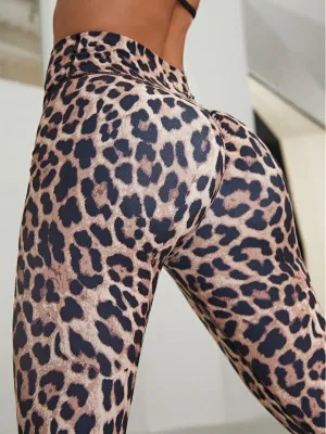 ??ZASUWA Female Leopard Scrunch Bum Body Fit Leggings