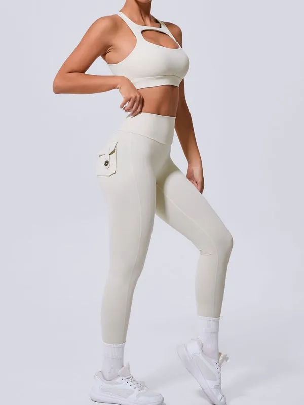 ZASUWA Female Pocket Cutout Cross Back Scrunch Bum Tracksuit