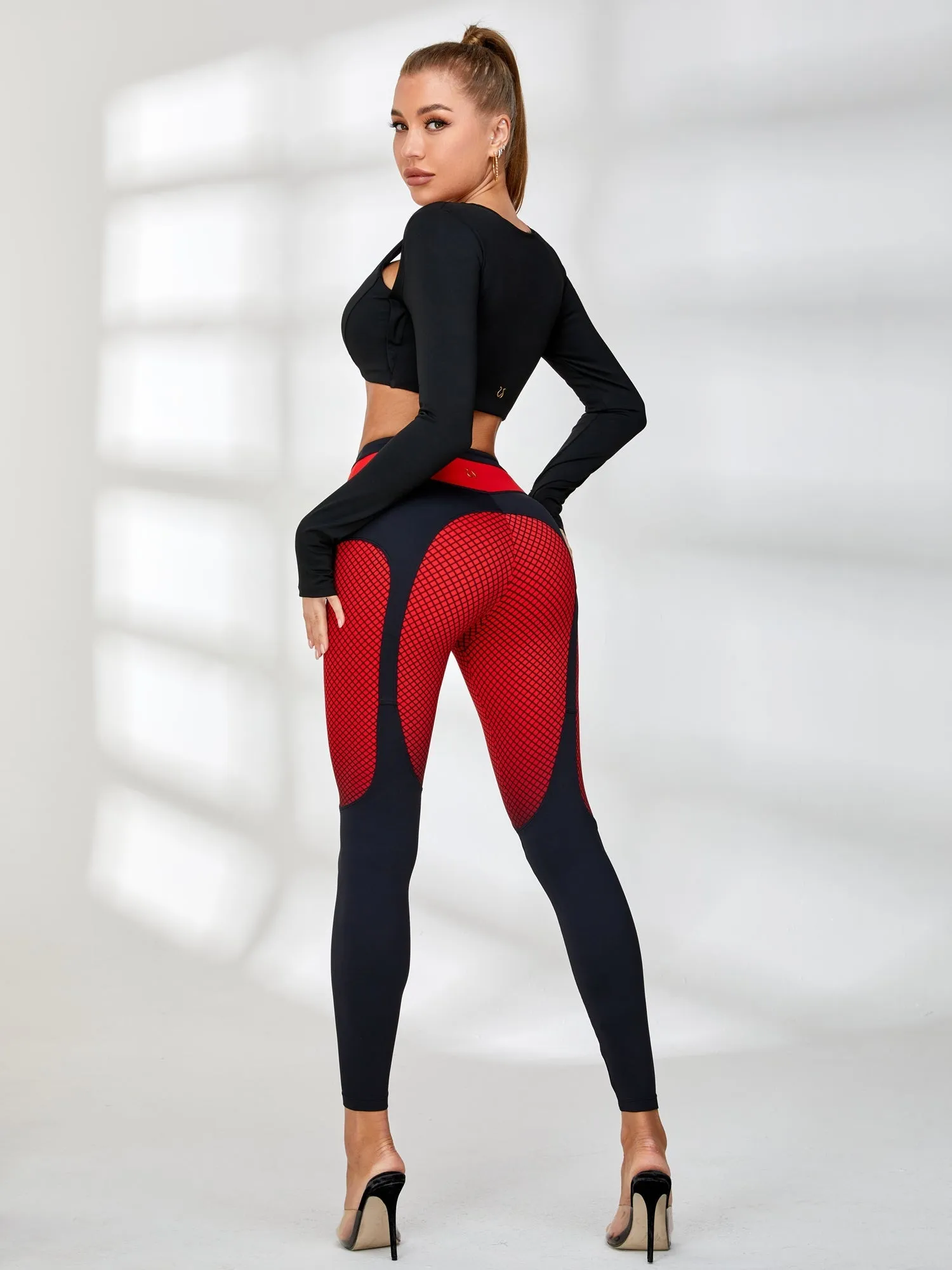 ZASUWA Female Pop Style Contrast Color Unique Twist With Pads Tracksuit