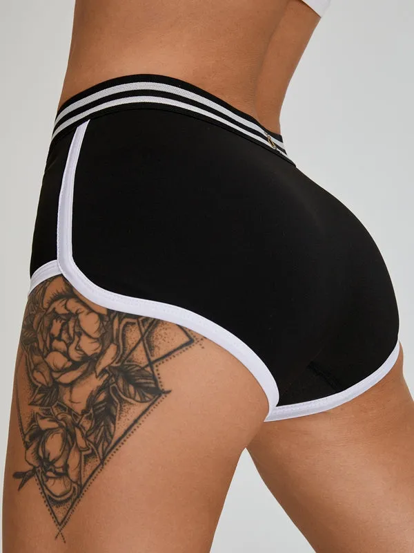 ZASUWA Female Tight Letter Print  Scrunch Bum Short Tracksuit