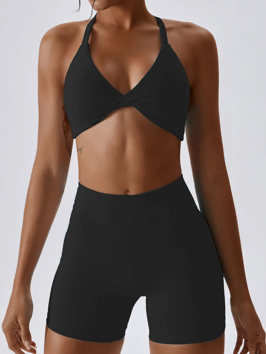 ZASUWA Female Twist Halter Sports Bras