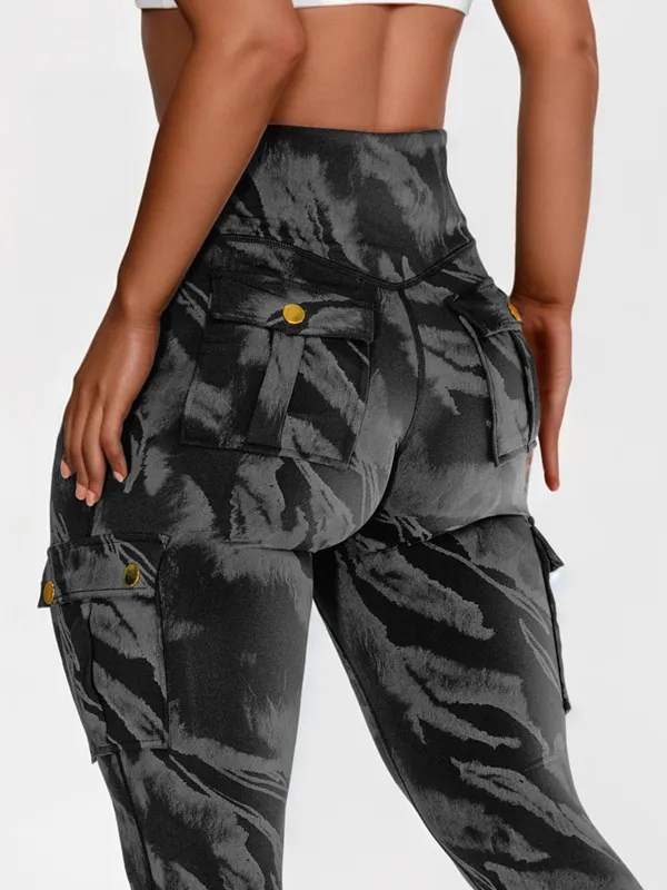 ZASUWA Female Unique Print Pocket Cargo Leggings